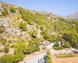 Vista exterior de Casa o xalet de lloguer en Pollença amb Aire condicionat, Jardí privat i Terrassa