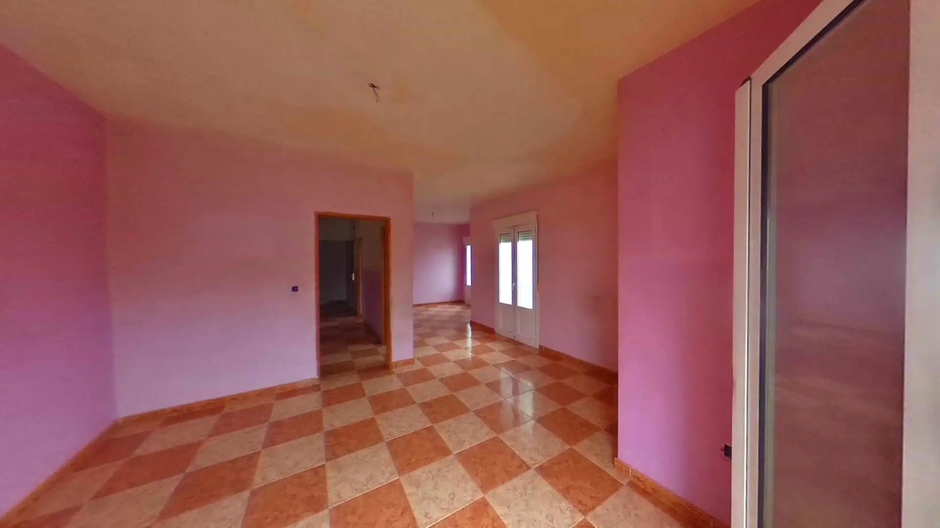Wohnung zum Verkauf in Fuente de Cantos mit Balkon