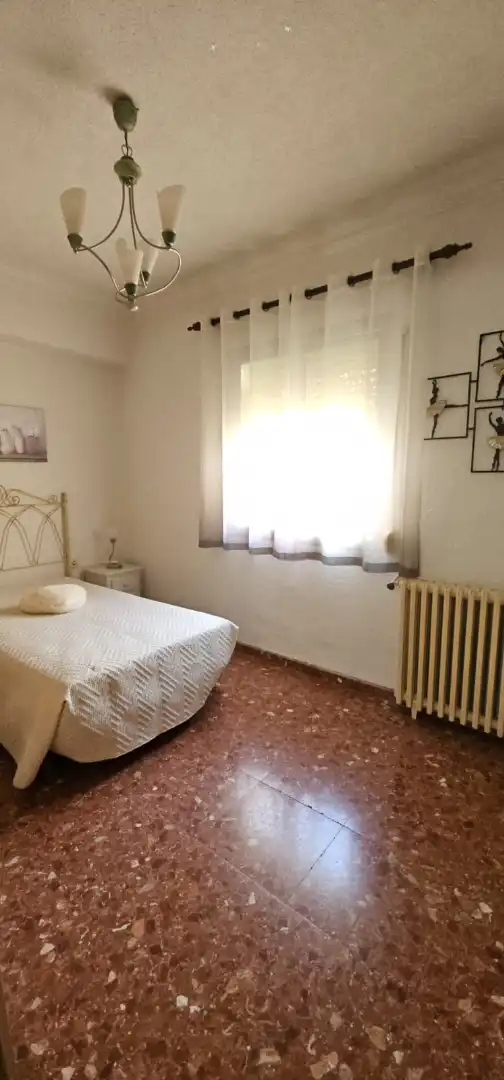 Dormitori de Pis en venda en Puertollano amb Aire condicionat, Calefacció i Moblat