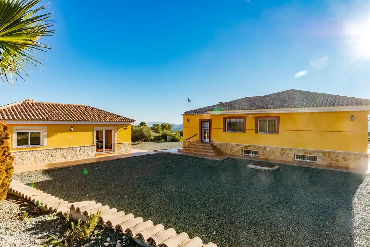 Exterior view of Houses for sale in Lorca  with Private garden, Storage room and Furnished