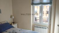 Bedroom of Flat for sale in  Madrid Capital  with Air Conditioner, Heating and Oven