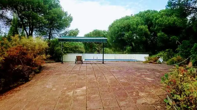 Terraza de Casa adosada en venta en Córdoba con Aire acondicionado, Calefacción y Jardín privado