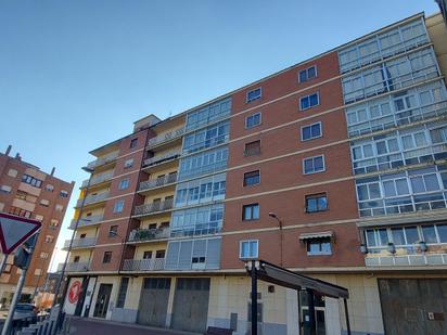 Exterior view of Flat for sale in Aranda de Duero  with Heating, Terrace and Storage room