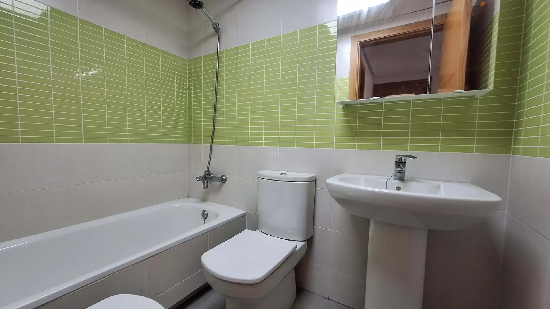 Baño de Piso en venta en Murcia con Aire acondicionado, Trastero y Balcón
