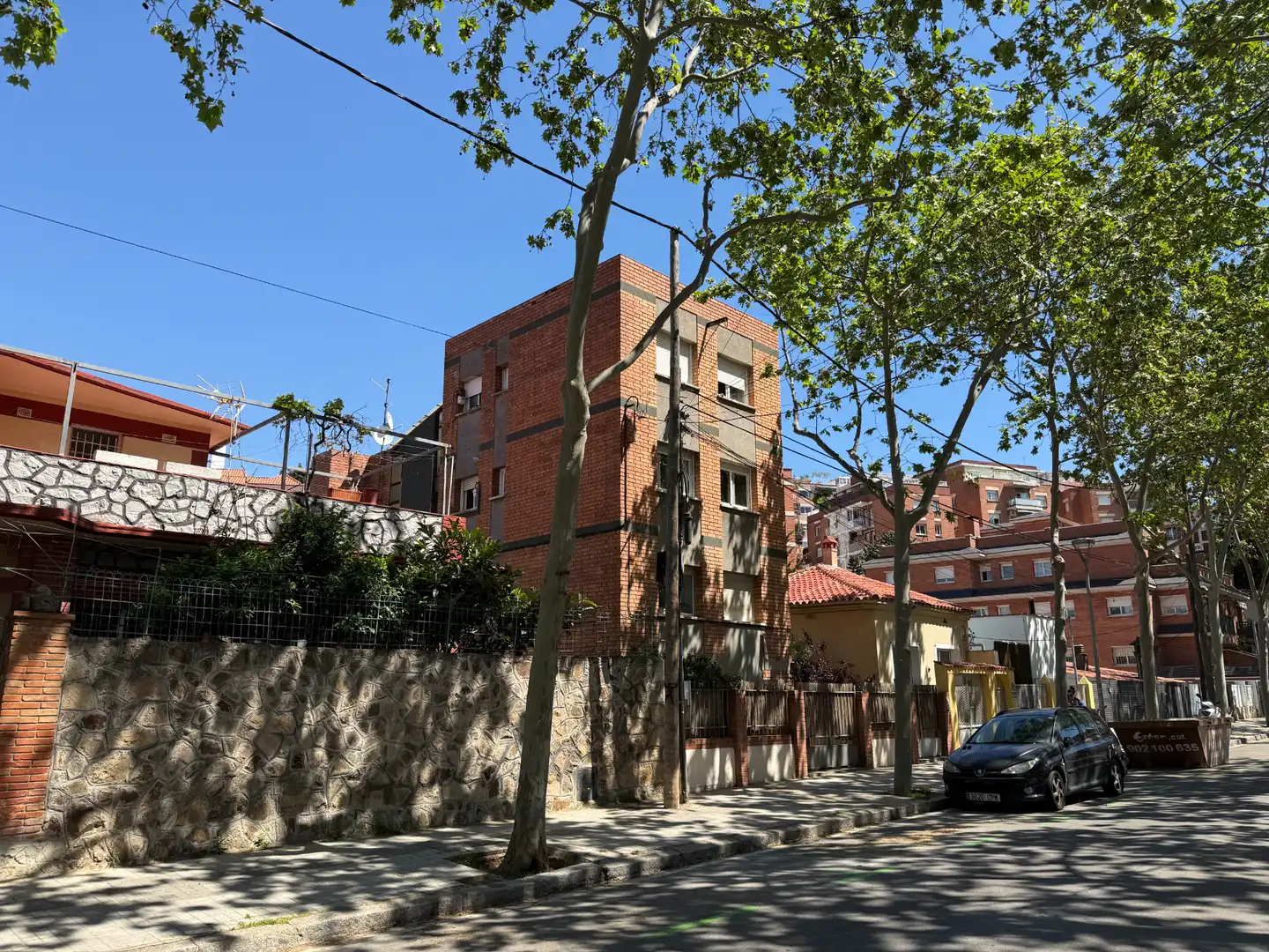 Vista exterior de Piso en venta en Barcelona