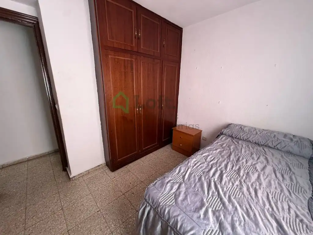 Dormitori de Pis en venda en Badajoz amb Calefacció, Moblat i Forn