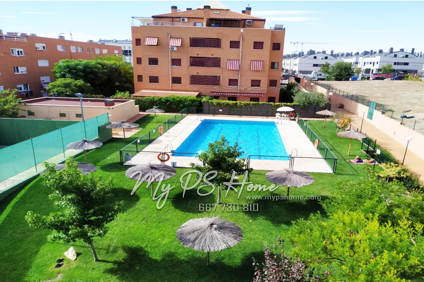 Swimming pool of Flat to rent in Rivas-Vaciamadrid  with Heating, Parquet flooring and Storage room