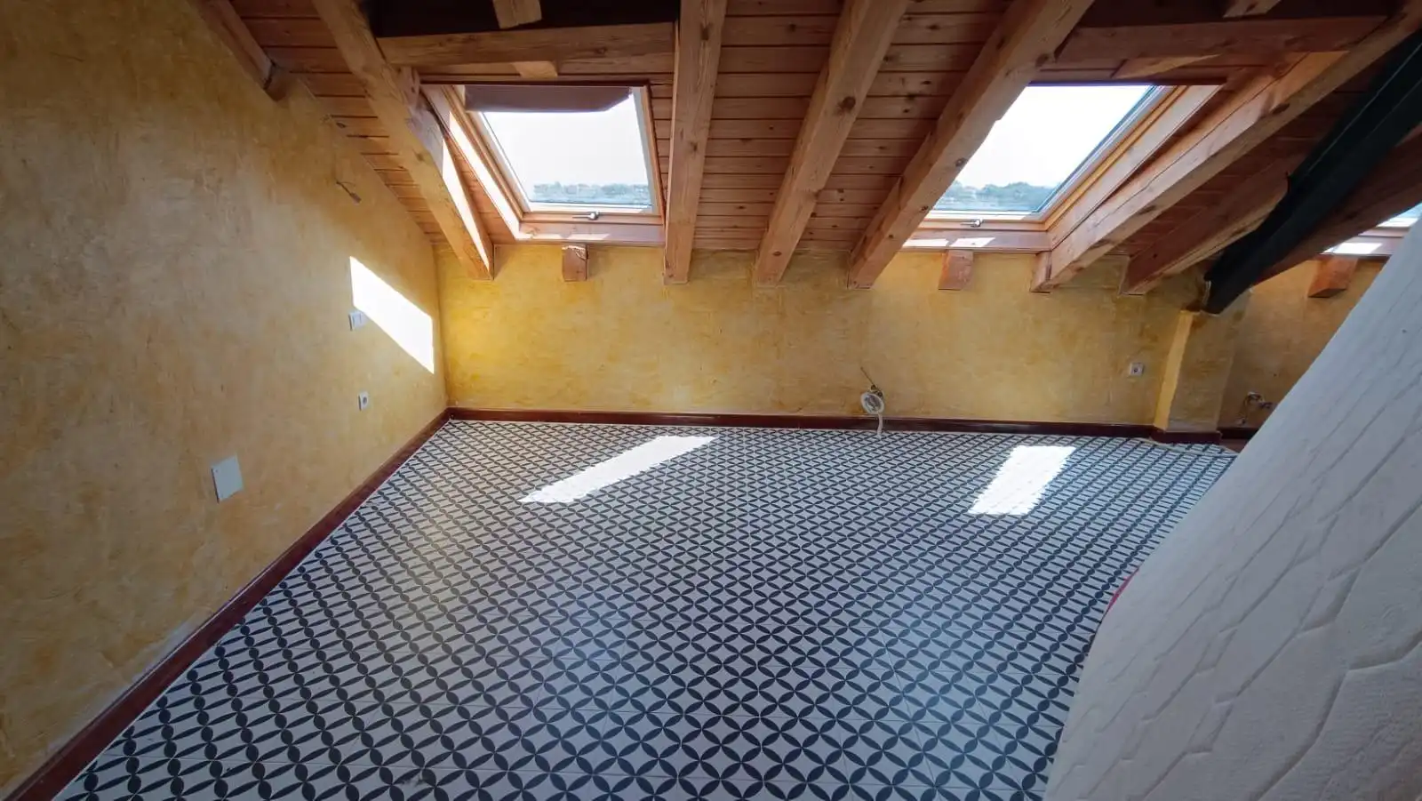 Dormitori de Edifici en venda en Pereruela