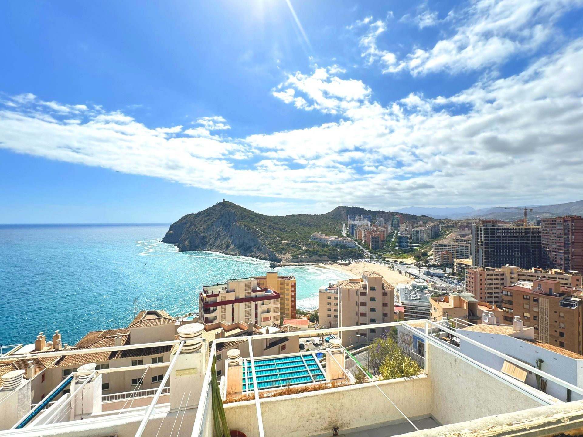 Vista exterior de Pis de lloguer en Benidorm amb Aire condicionat, Terrassa i Moblat