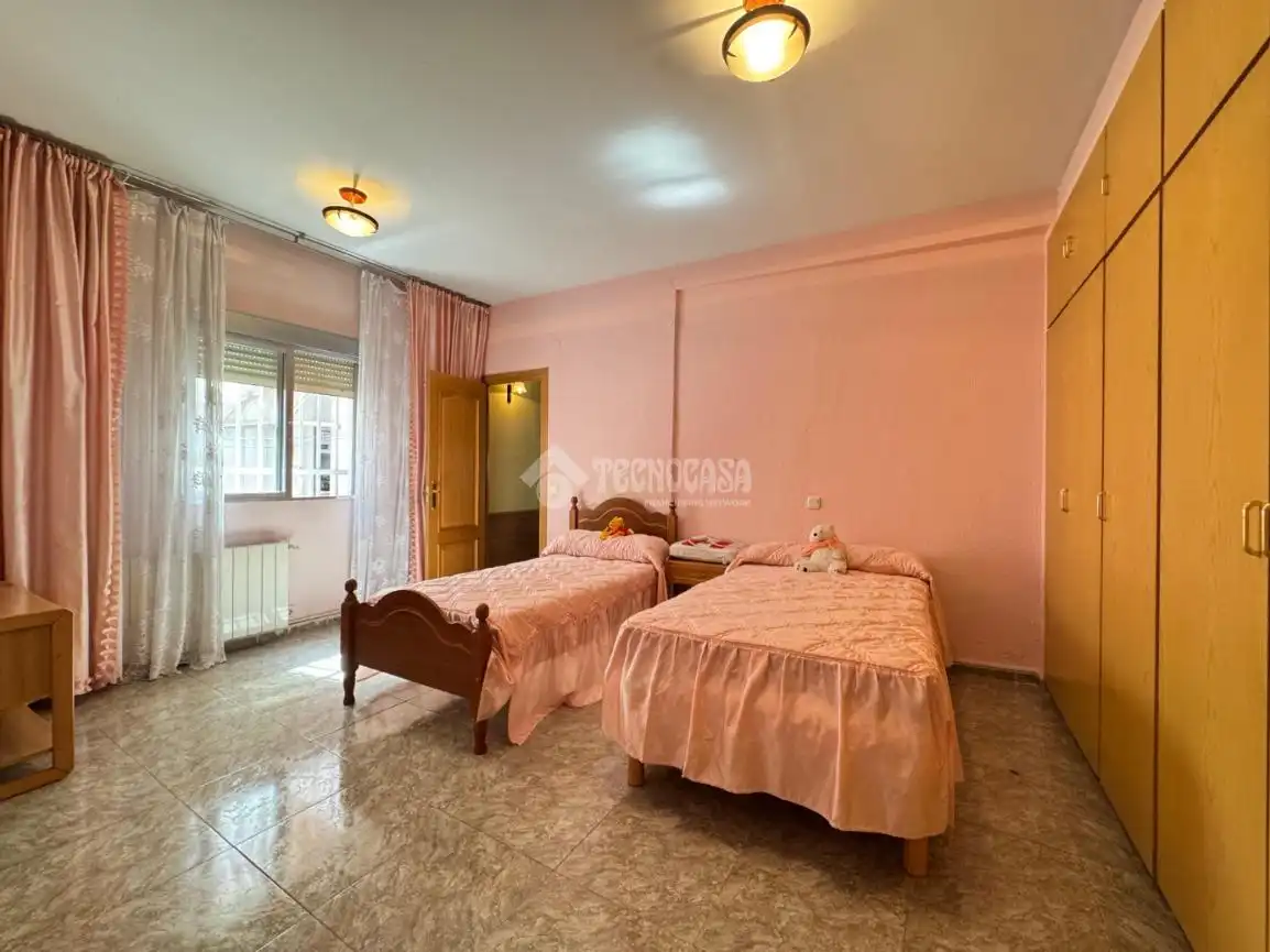 Habitación de Piso en venta en Alcobendas con Calefacción