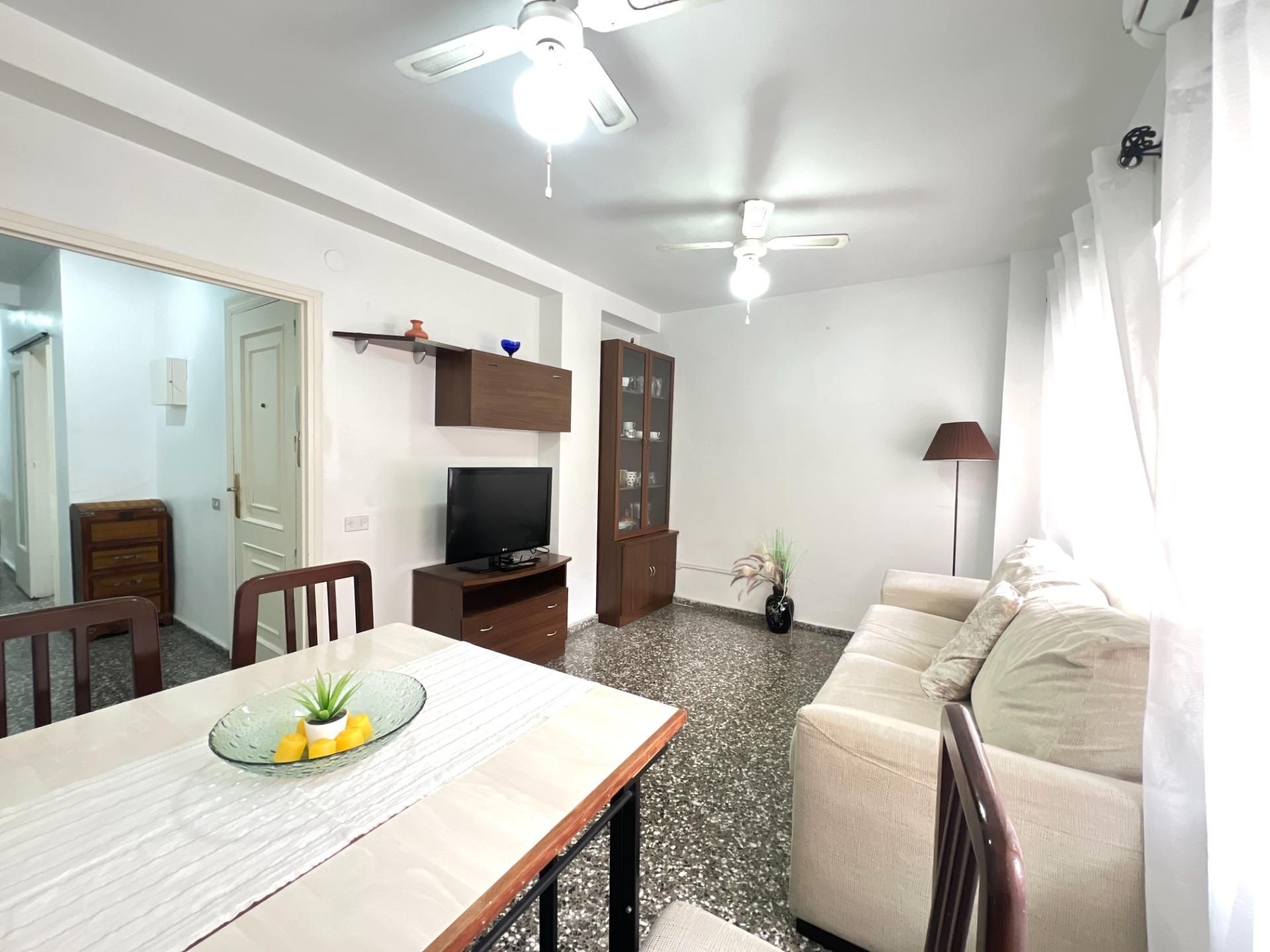 Sala de estar de Planta baja en venta en Alicante / Alacant con Aire acondicionado