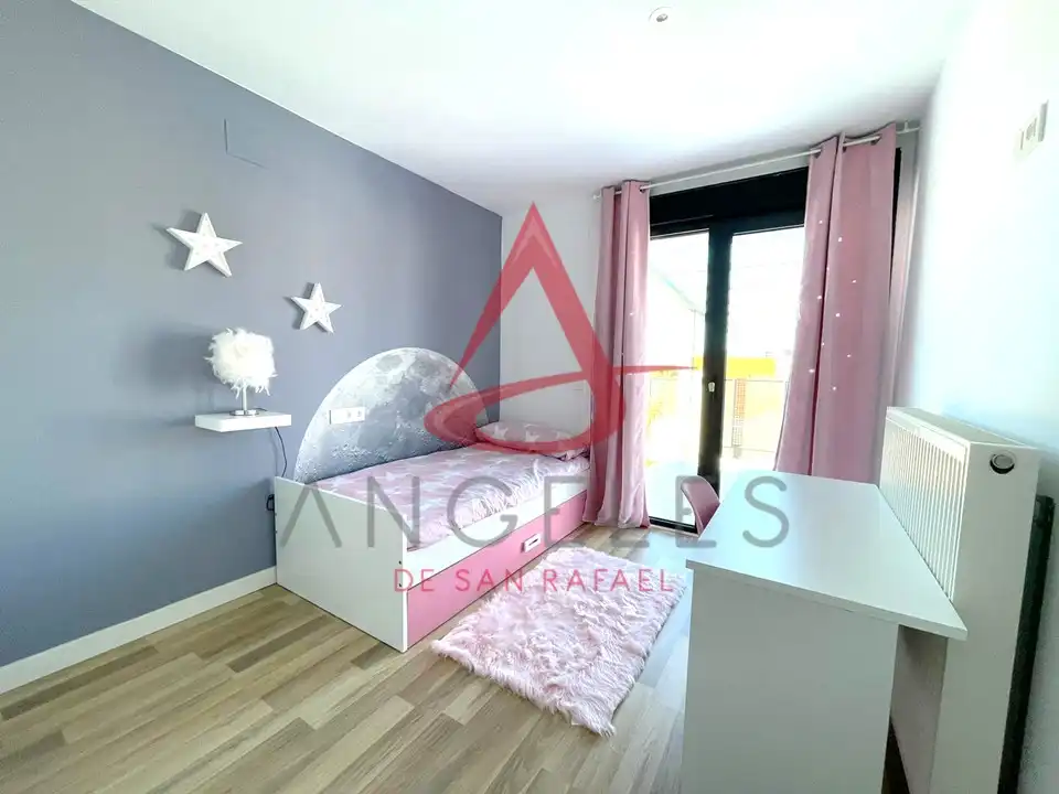 Casa adosada en venta en Vegas de Matute