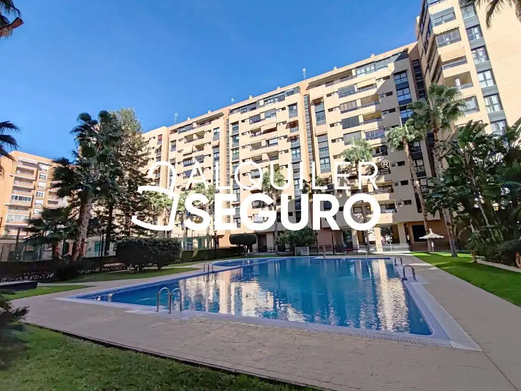 Exterior view of Flat for rent in Alicante / Alacant  with Air Conditioner, Heating and Terrace