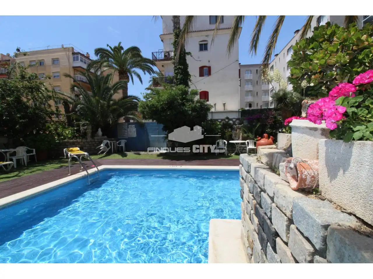 Swimming pool of Study for rent in Calella  with Air Conditioner, Heating and Terrace