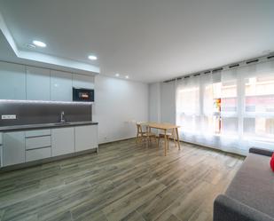 Cuina de Apartament de lloguer en Alicante / Alacant amb Aire condicionat i Calefacció