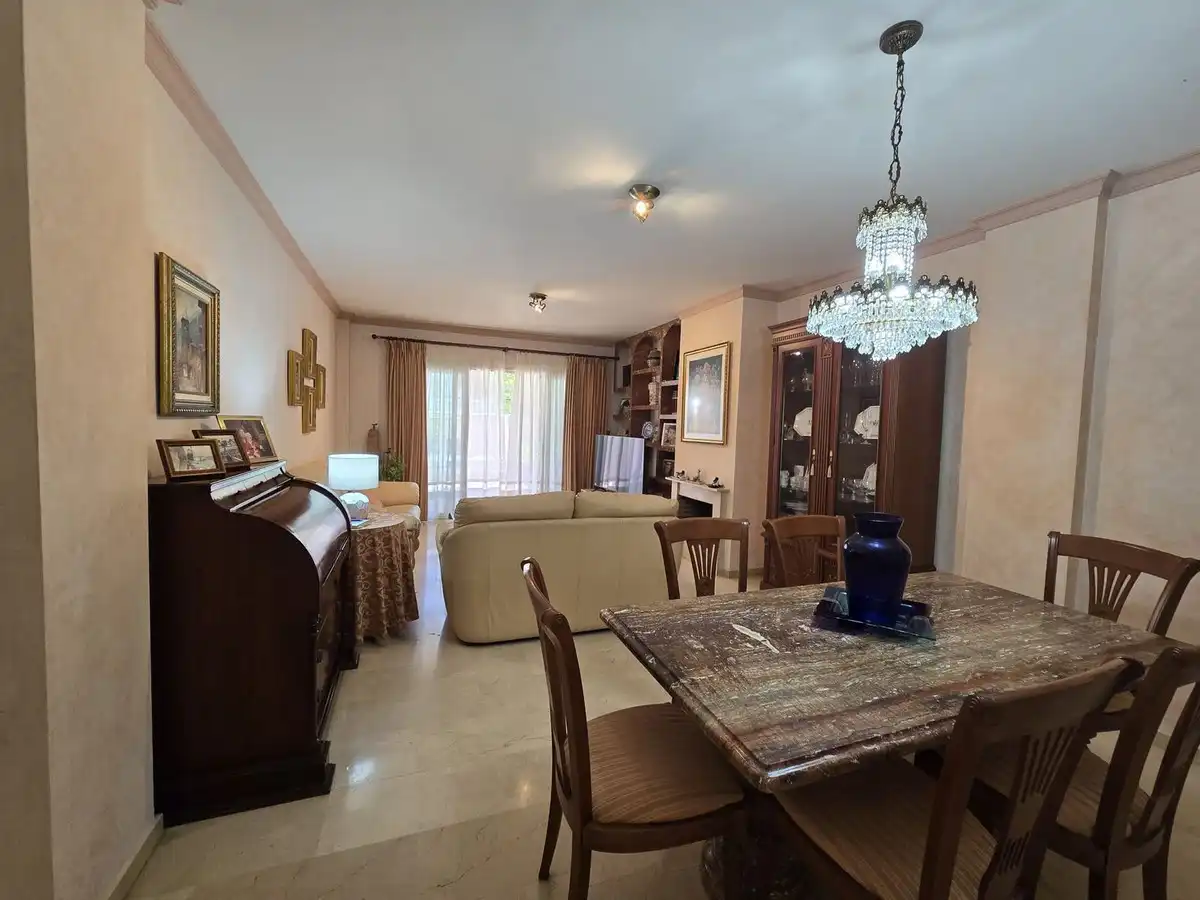 Comedor de Piso en venta en Marbella con Terraza y Trastero