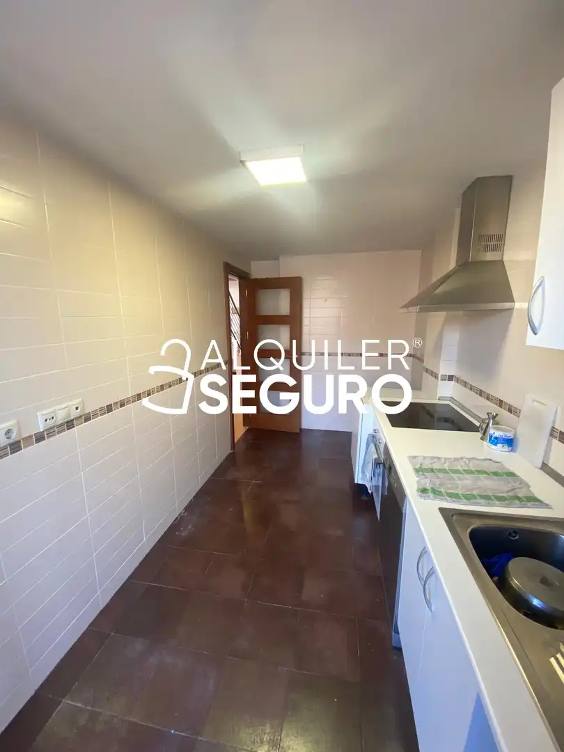 Cocina de Piso de alquiler en Horche con Calefacción y Terraza