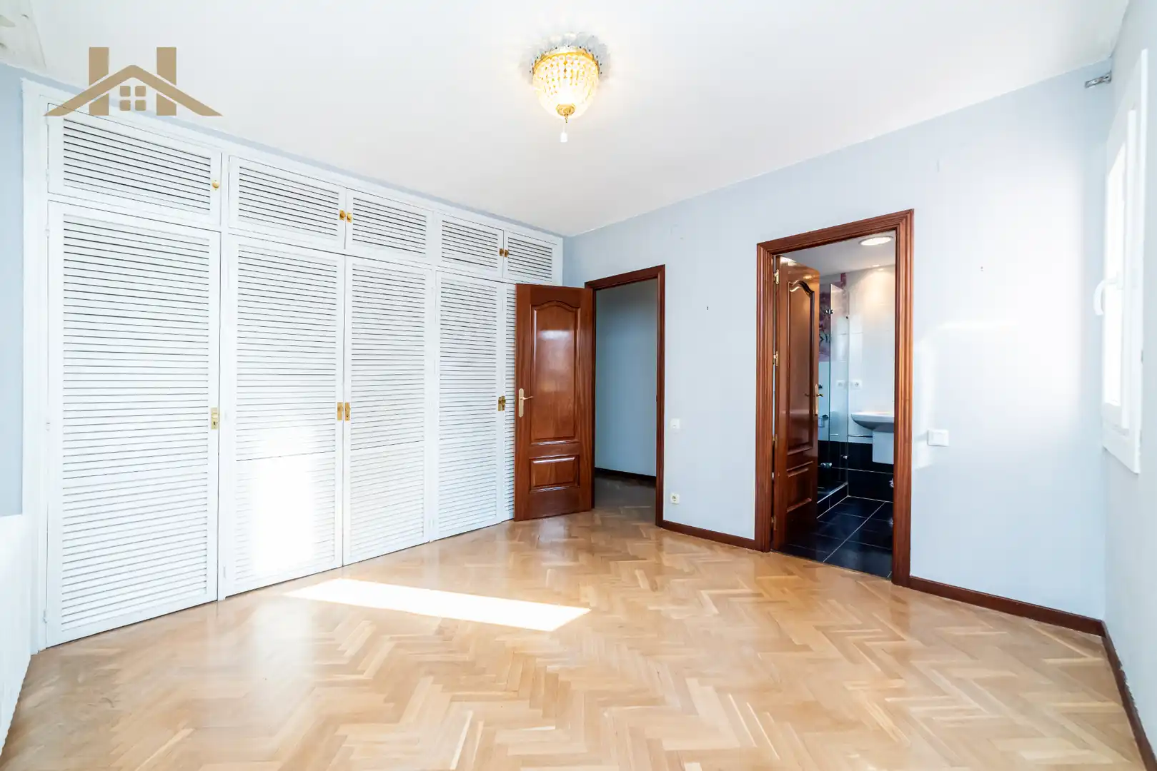 Dormitori de Casa o xalet en venda en Majadahonda amb Calefacció, Parquet i Terrassa