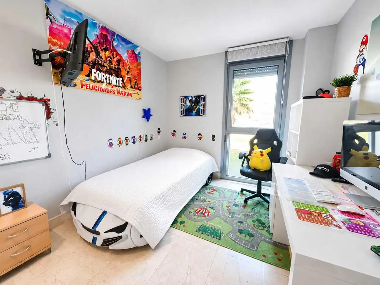 Schlafzimmer von Wohnungen zum Verkauf in Manilva mit Klimaanlage, Heizung und Terrasse