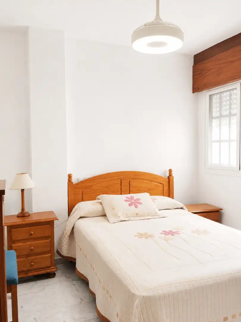 Bedroom of Flat for rent in Motril  with Terrace, Furnished and Oven