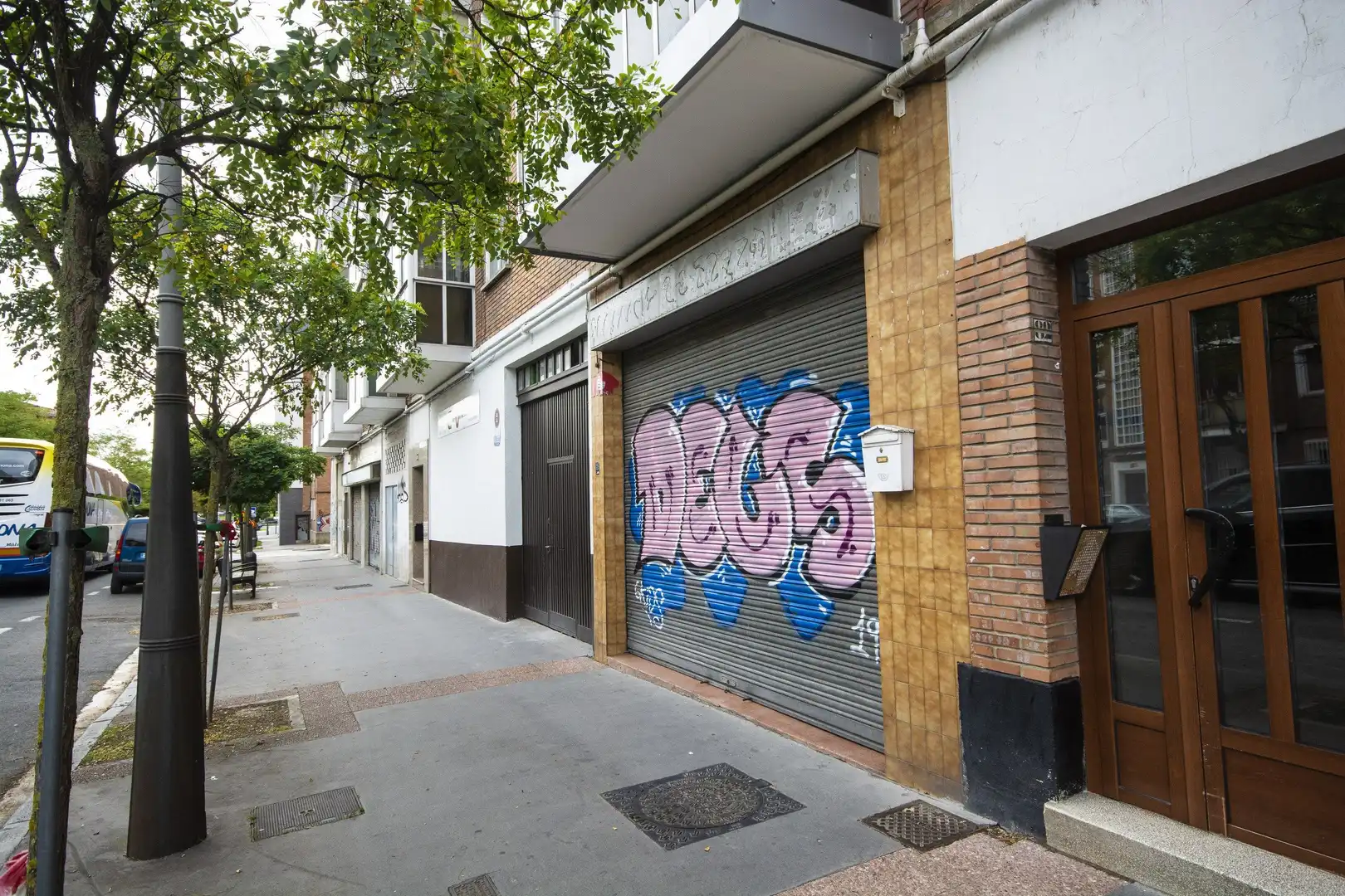 Außenansicht von Geschaftsraum zum Verkauf in Vitoria - Gasteiz