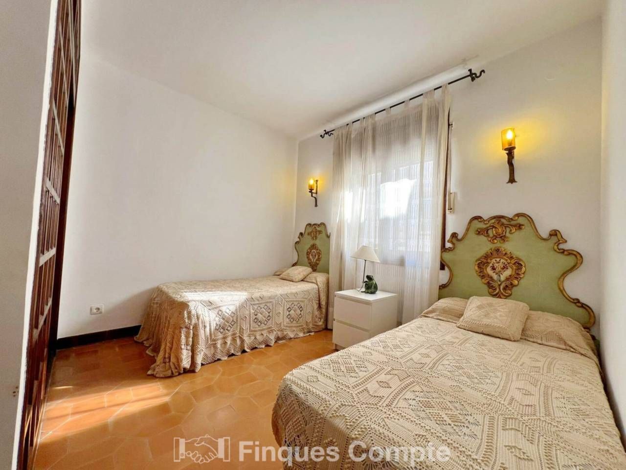 Dormitori de Apartament en venda en Roda de Berà amb Terrassa i Alarma