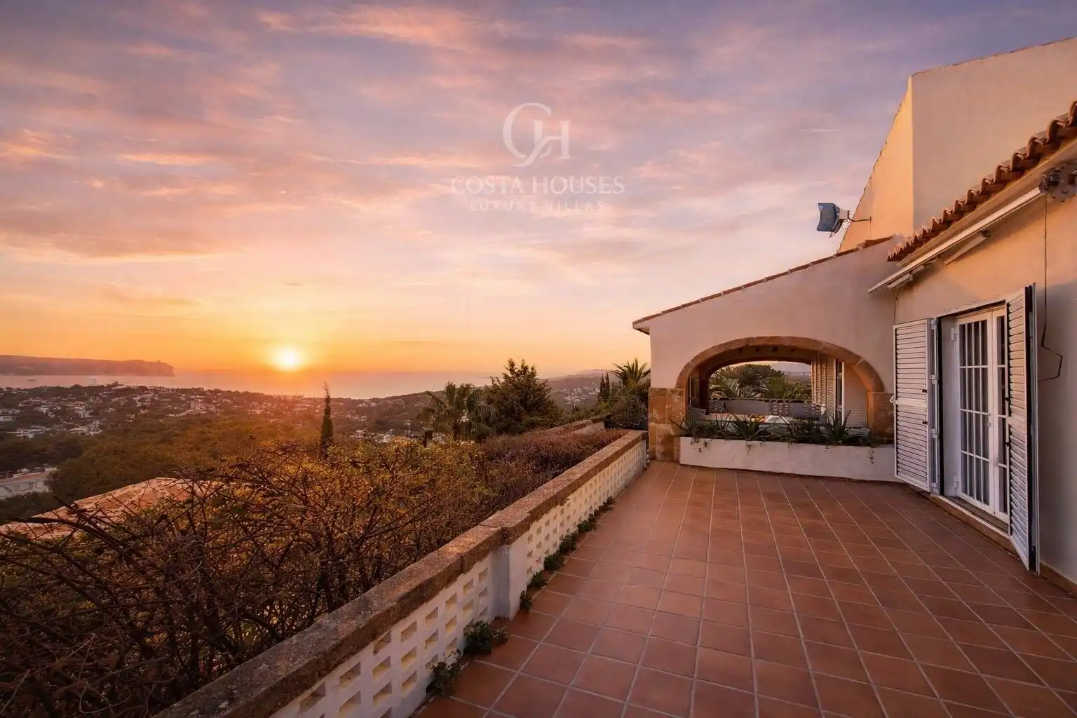 Chalet con balcón en venta en Cap Martí - El Tossalet - Pinomar, imagen 3