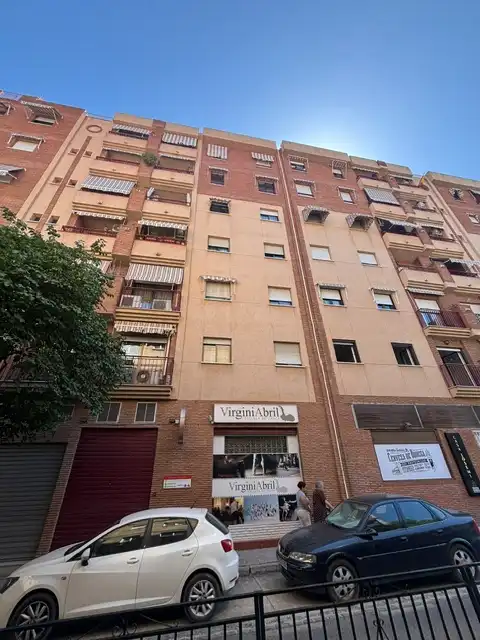 Apartament de lloguer a Calle Torre de Peralada, 4, Castaño - Mirasierra
