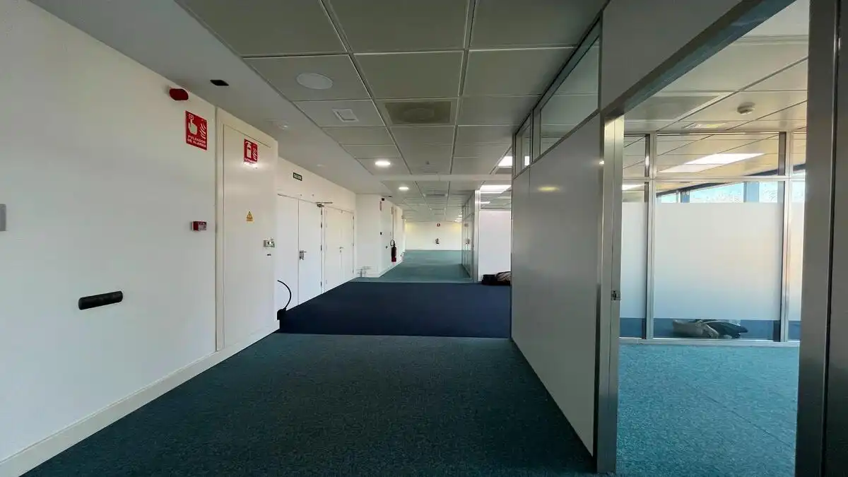 Büro zum Verkauf in Badalona