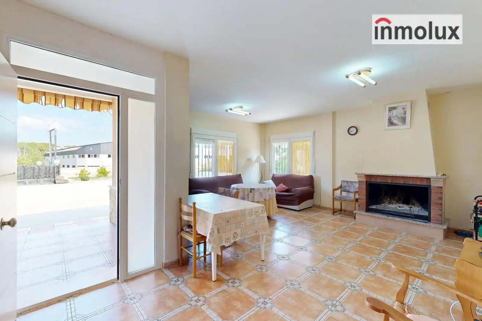 Detached house with pool for sale in Avenida Holanda, imagen 3