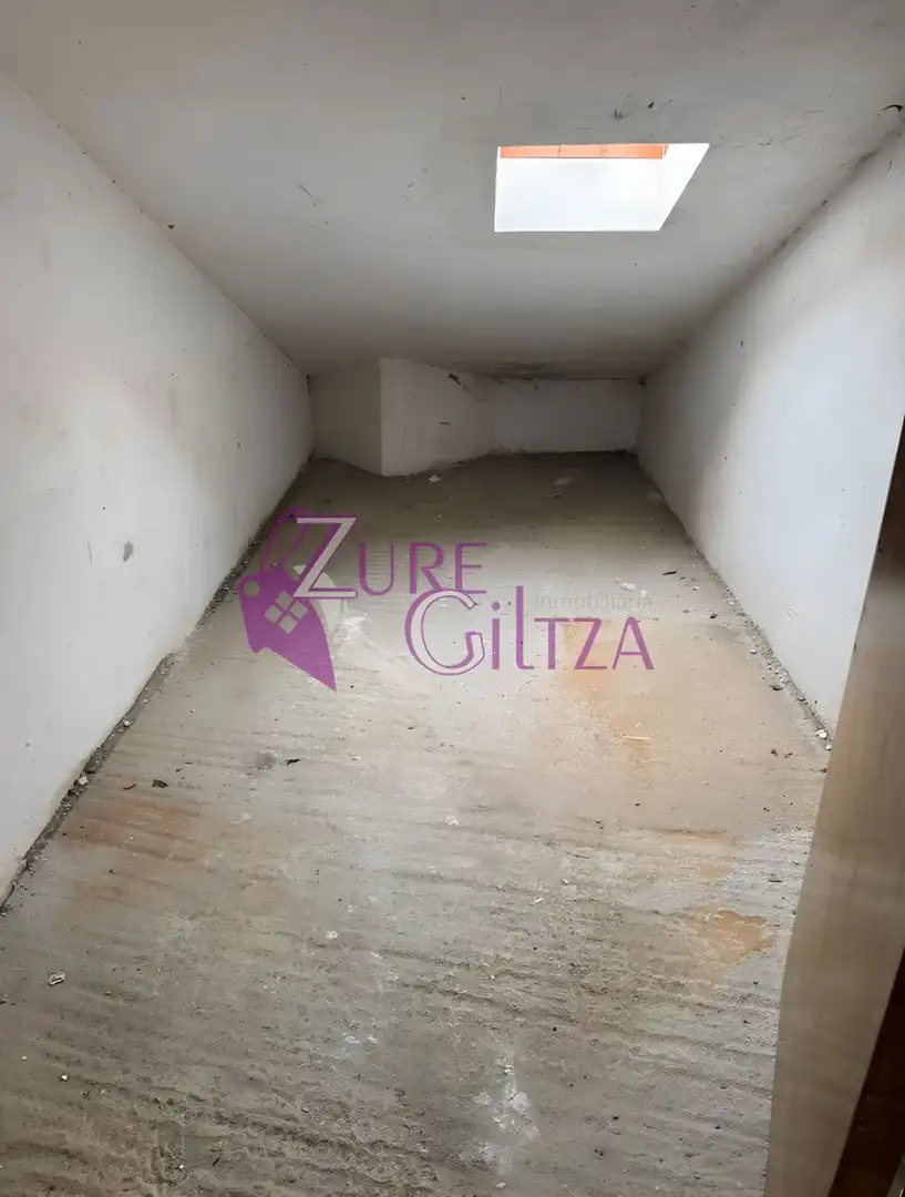 Piso en venta en Gernika-Lumo con Calefacción, Trastero y Amueblado