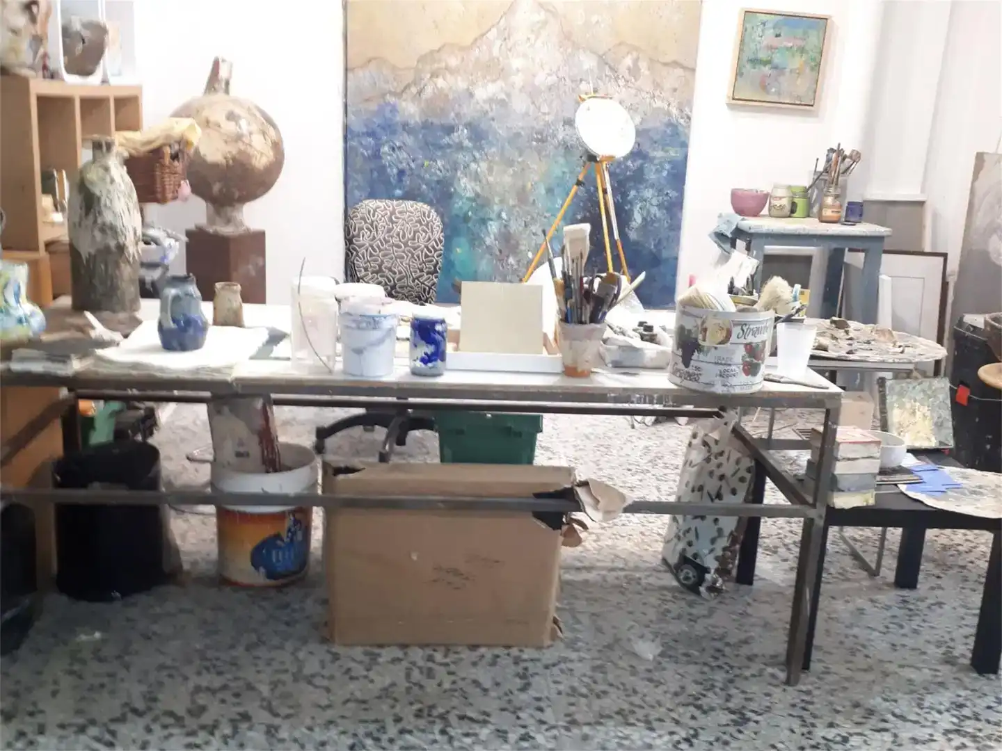 Außenansicht von Fabrikhallen zur Miete in Madrid