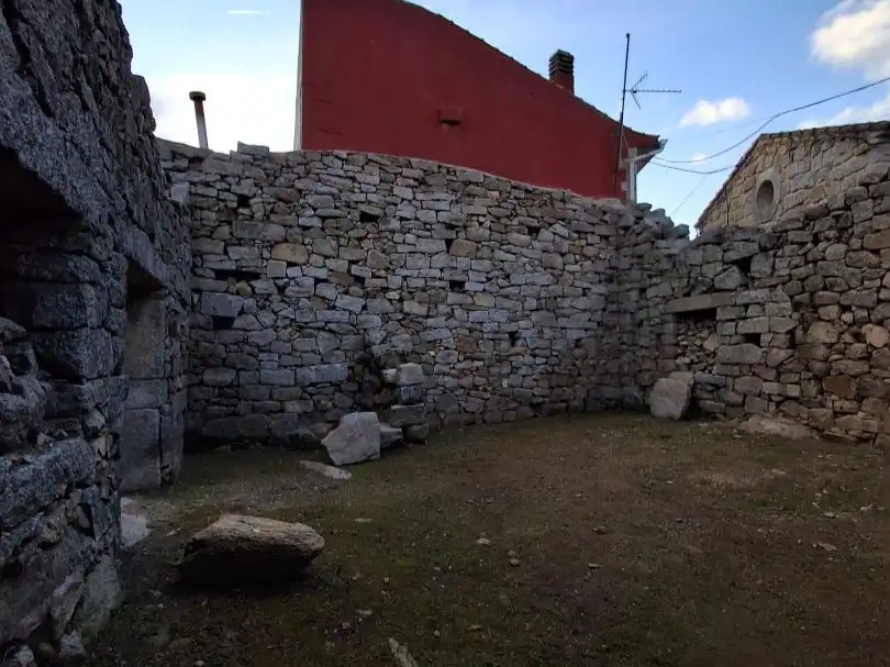 Exterior view of Land for sale in Zarzalejo, Madrid