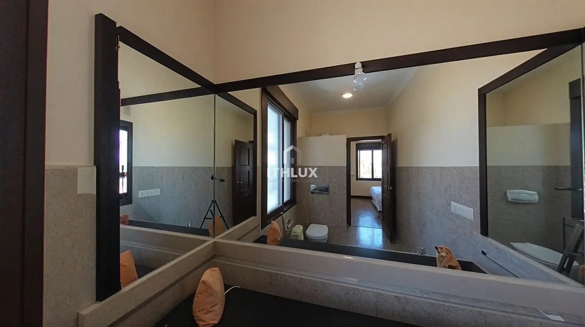 Badezimmer von Gebäude zum Verkauf in Sanlúcar la Mayor