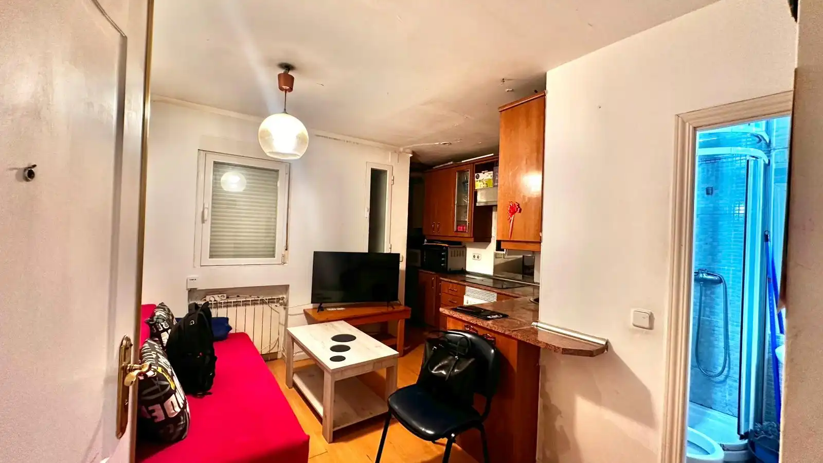 Cuina de Pis en venda en Madrid amb Calefacció i Moblat
