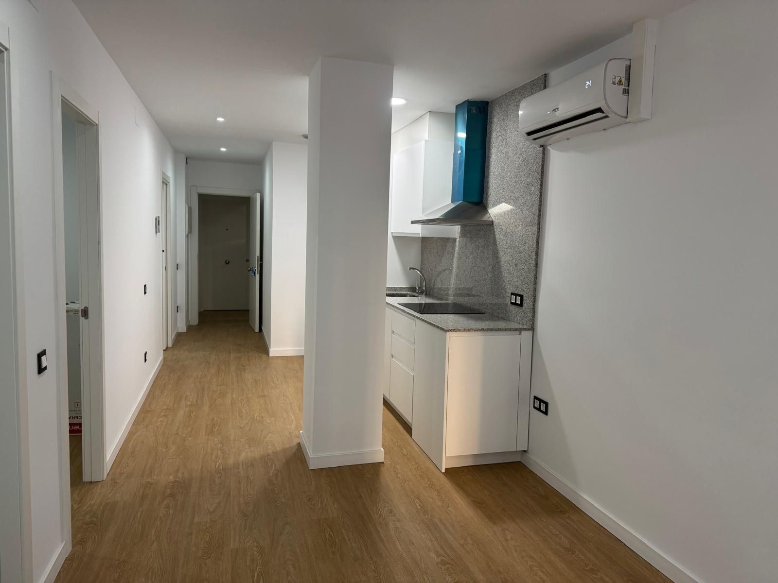 Kitchen of Apartment to rent in  Lleida Capital  with Air Conditioner, Heating and Terrace