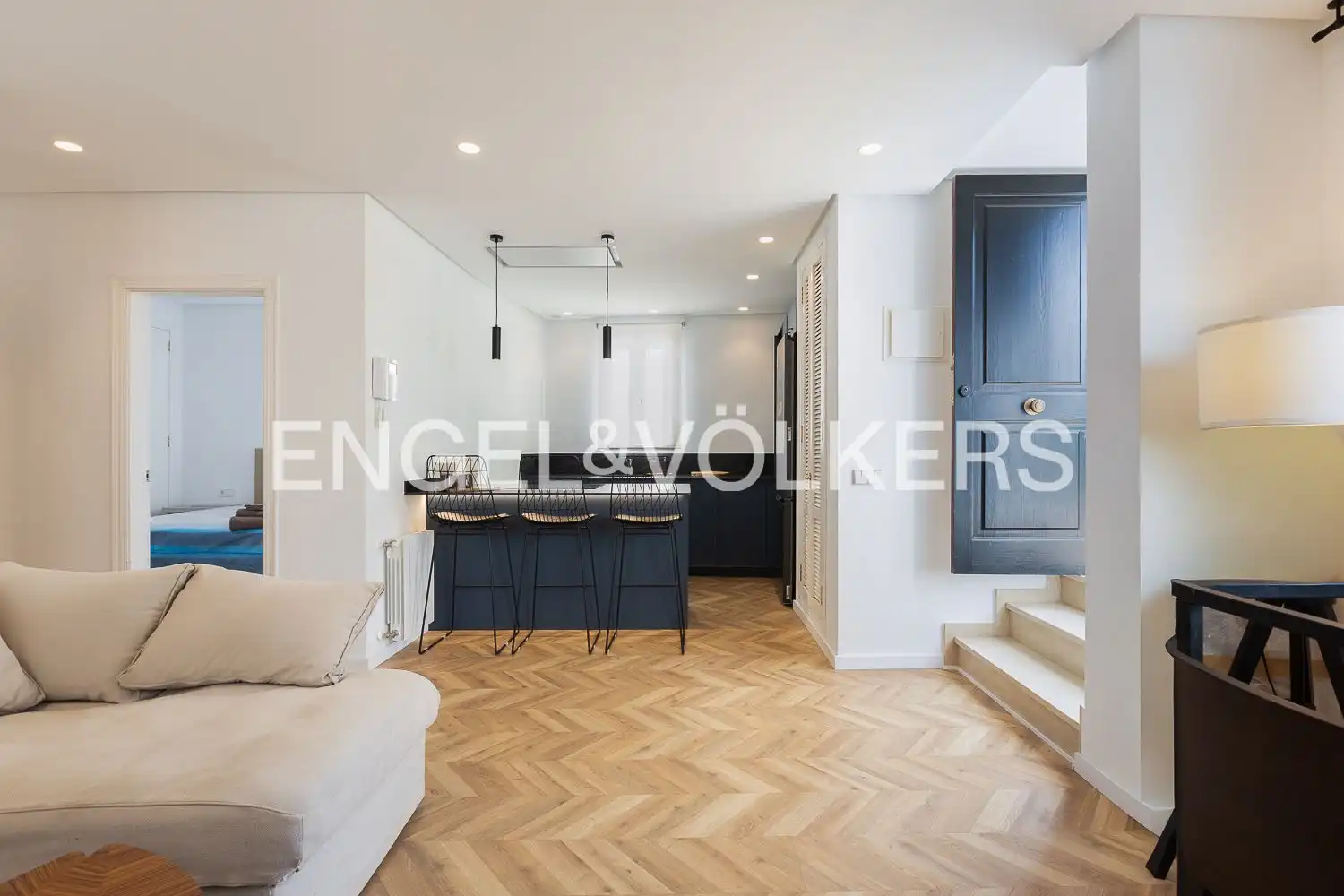 Living room of Attic for rent in Valencia  with Air Conditioner, Heating and Terrace