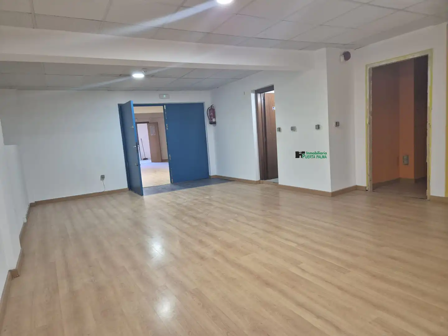 Geschaftsraum zur Miete in Badajoz