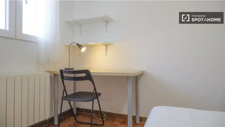 Appartamento con terrazza in affitto a Usera, imagen 19