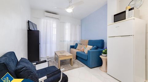 Estudio con terraza, en la provincia de Alicante, en la ciudad de Torrevieja. 1 habitación | 25 m² | 800 metros del mar, imagen 4