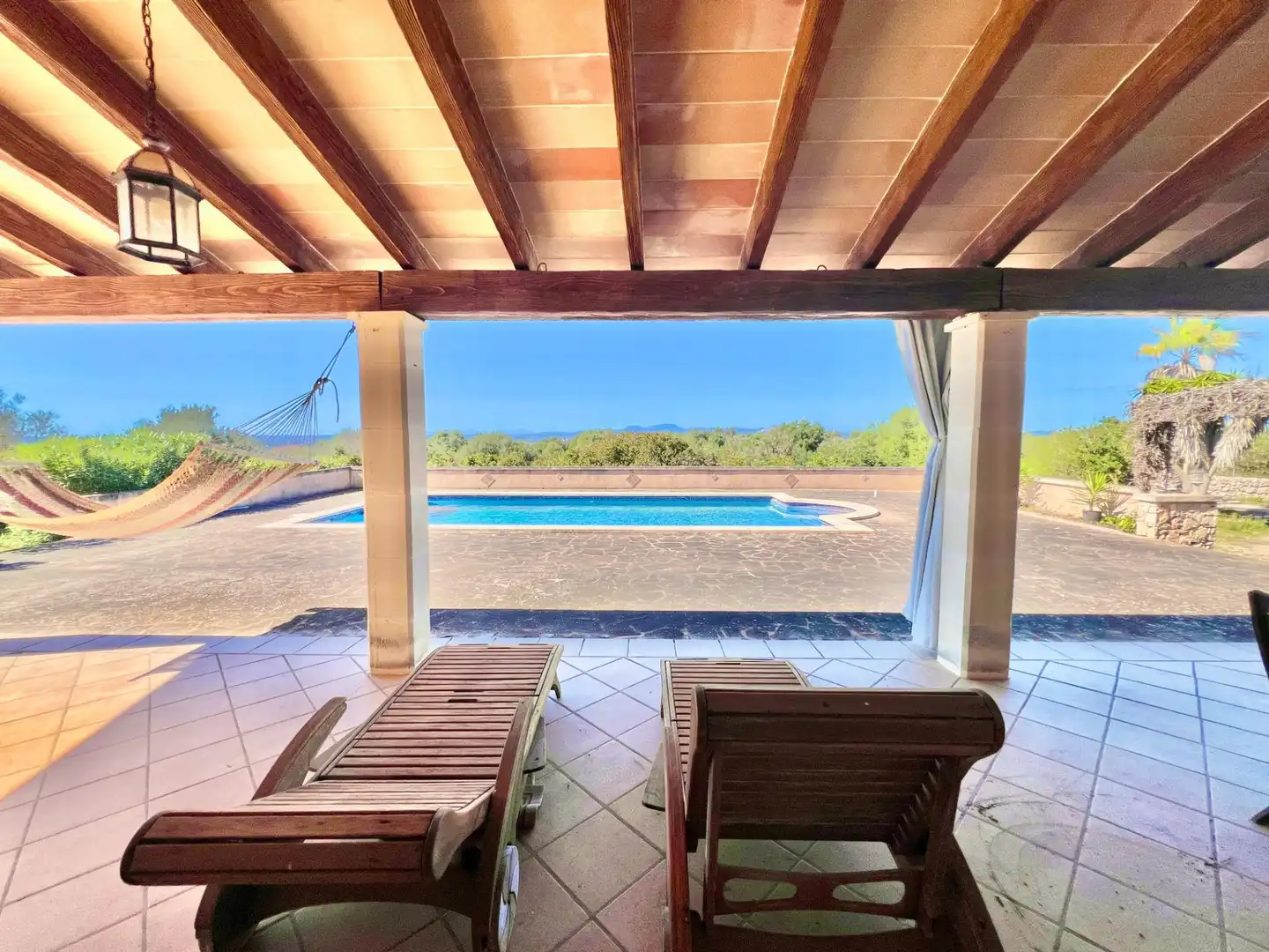 Terraza de Finca rústica de alquiler en Campos con Aire acondicionado, Calefacción y Jardín privado