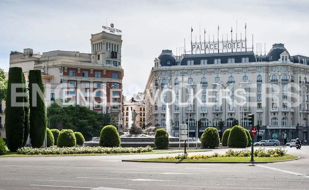 Vista exterior de Garaje en venta en Madrid