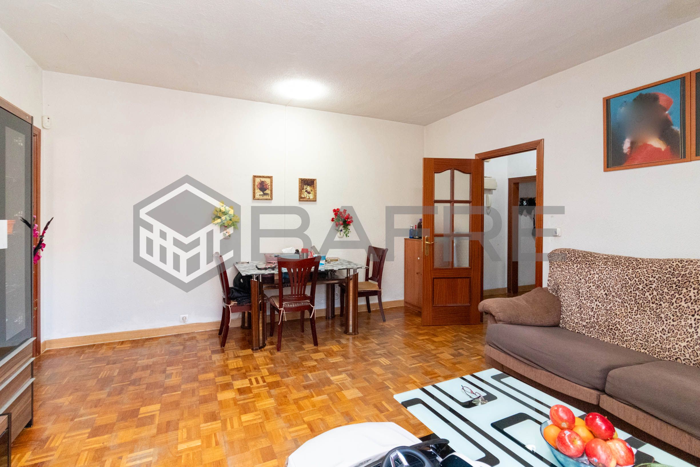 Living room of Flat for sale in  Madrid Capital  with Air Conditioner and Terrace