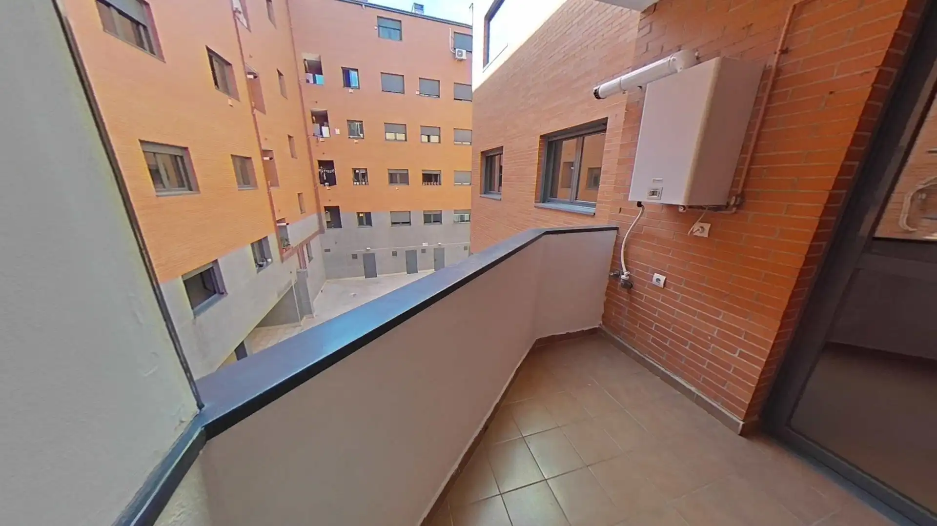 Balcony of Flat for sale in Pinto  with Storage room and Community pool