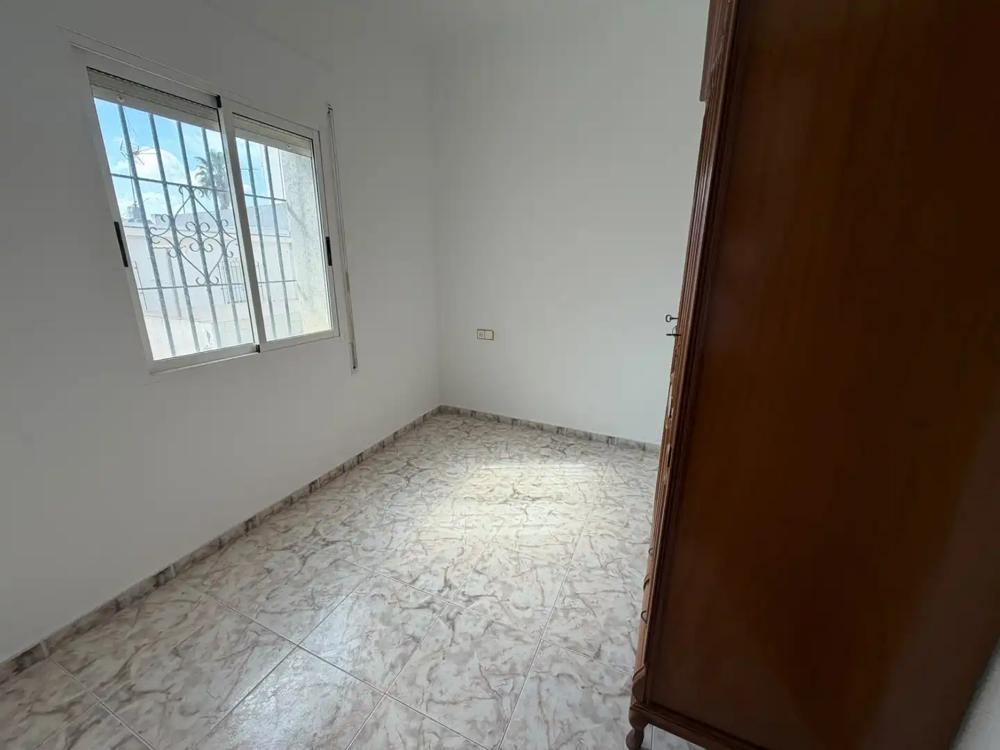 Terraced house with garden for sale in Calle Pontevedra 66, imagen 27