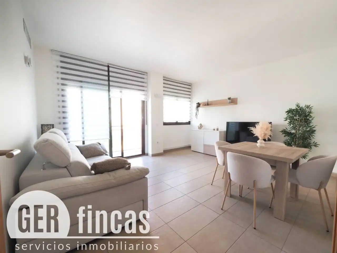 Sala d'estar de Dúplex en venda en Terrassa amb Aire condicionat, Calefacció i Terrassa