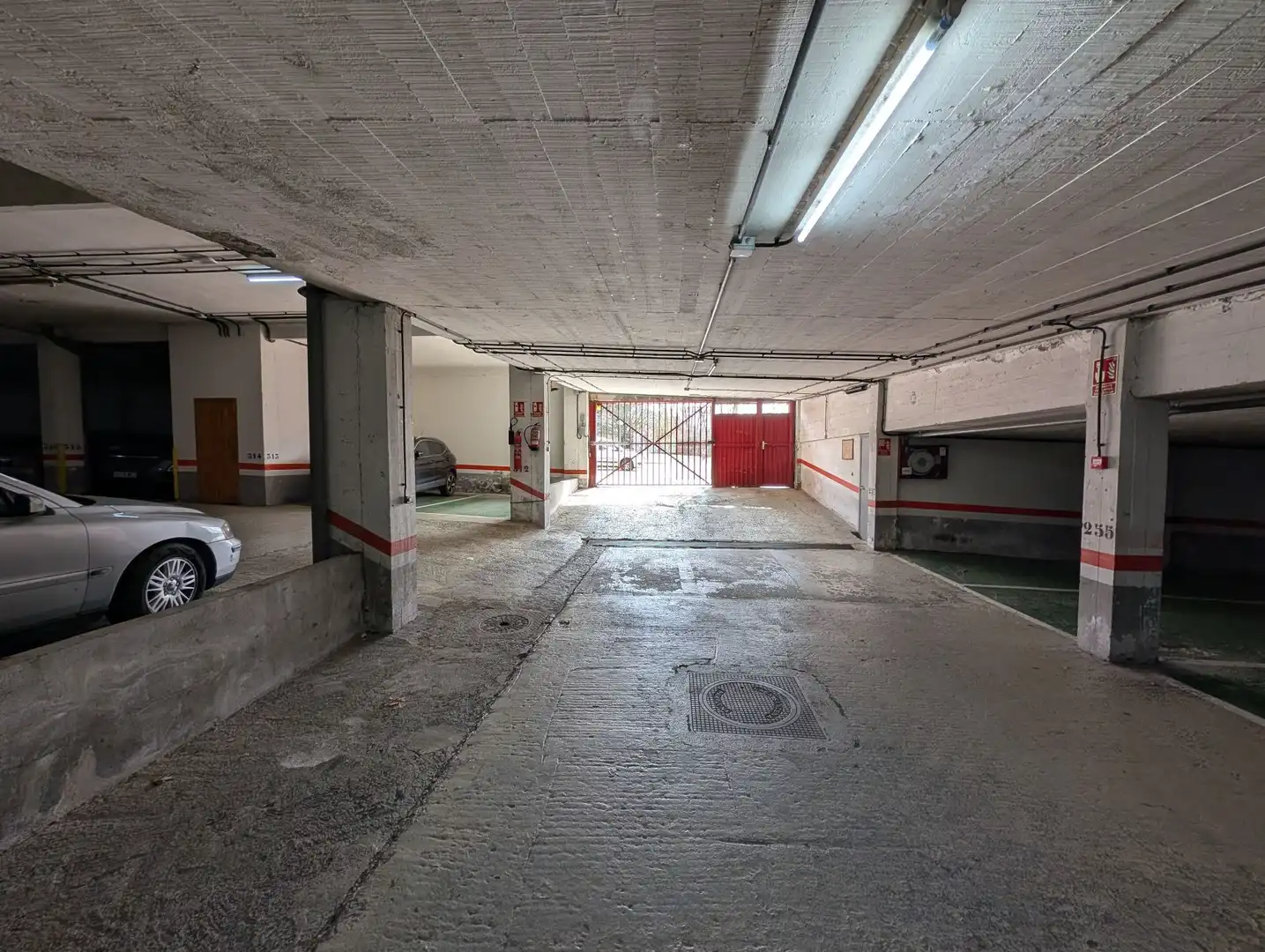 Parkplatz von Garage zur Miete in Lasarte-Oria