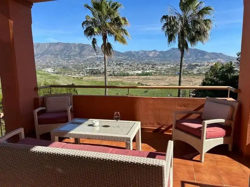 Chalet en venta en Jardines del aguila, imagen 2