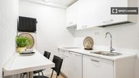 Kitchen of Flat to rent in  Madrid Capital  with Air Conditioner and Balcony