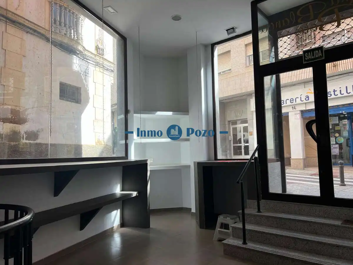Local comercial en venda a Almendralejo, imagen 6